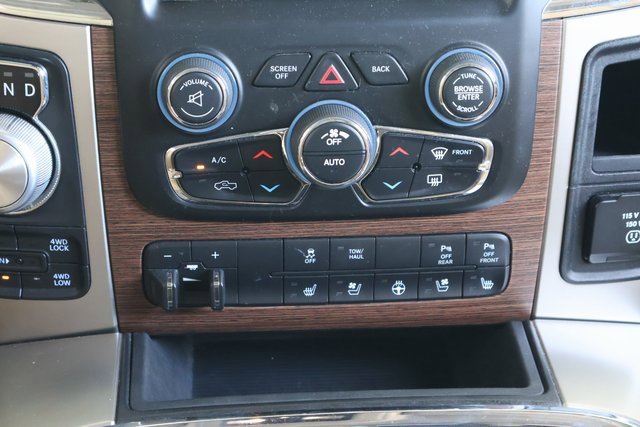 2016 Ram 1500 Laramie photo 17