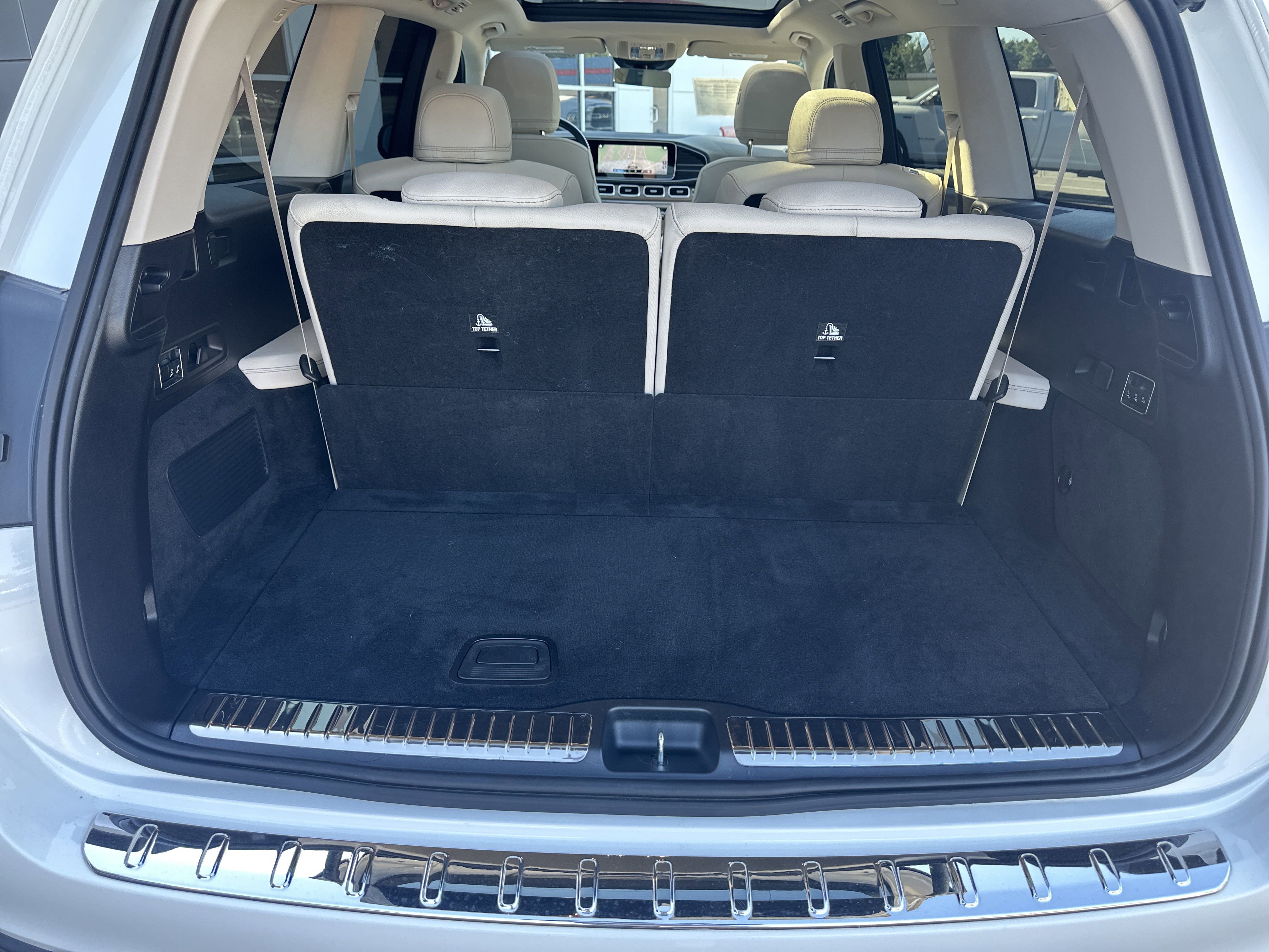 2023 Mercedes Benz GLS 450 4MATIC photo 22