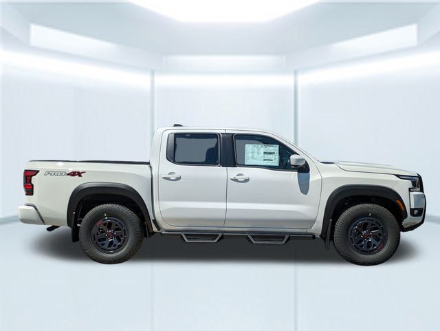 2025 Nissan Frontier Crew Cab PRO-4X photo 6