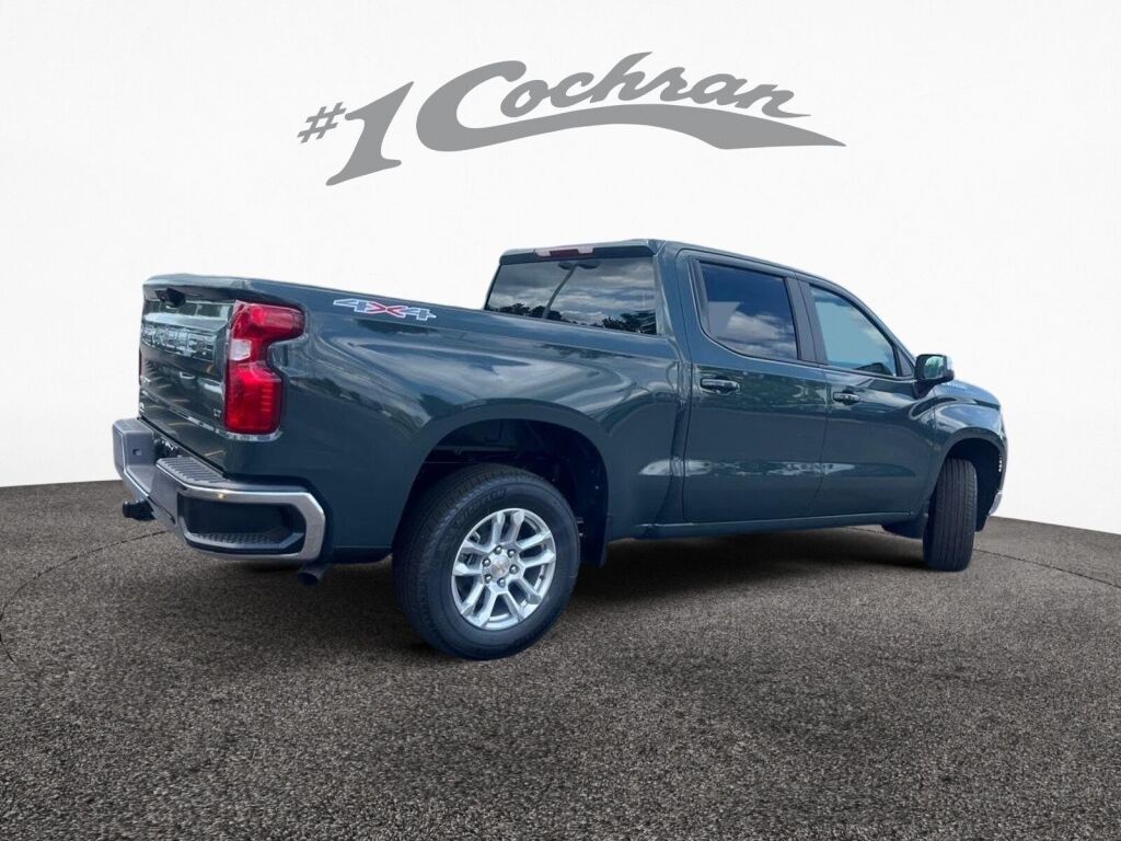 2025 Chevrolet Silverado 1500 LT photo 2