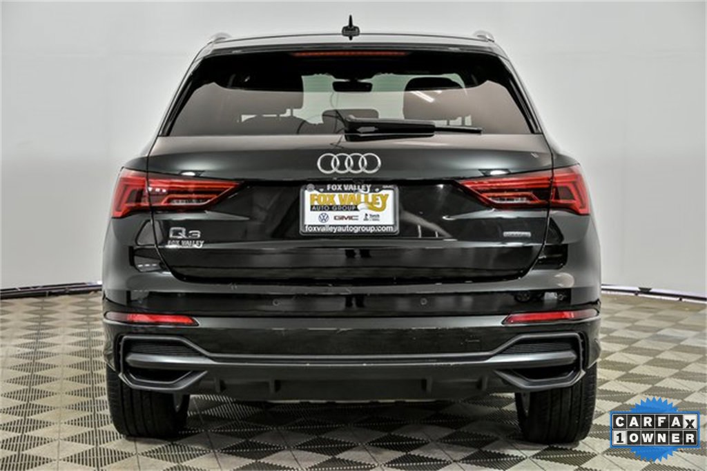 2022 Audi Q3 S line Premium Plus photo 6
