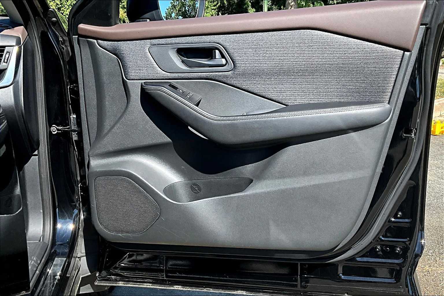 2021 Nissan Rogue S AWD photo 19
