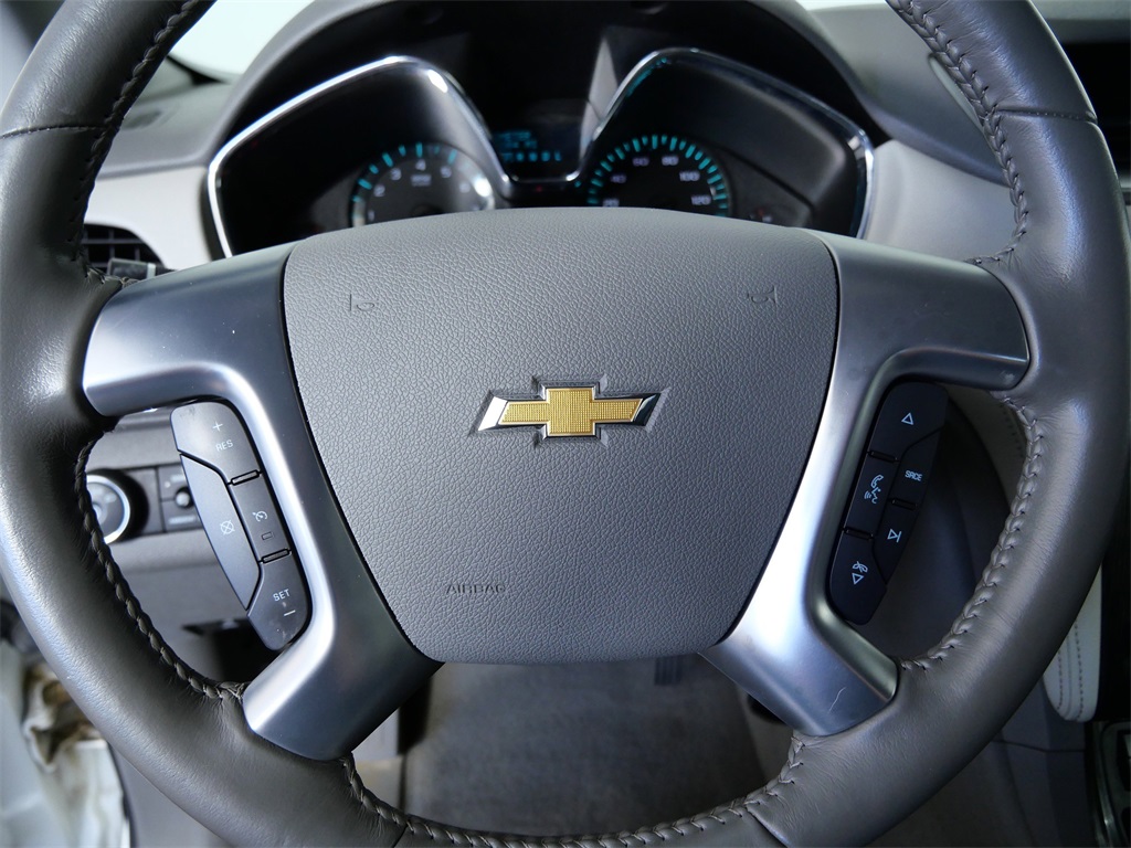 2015 Chevrolet Traverse 2LT photo 19