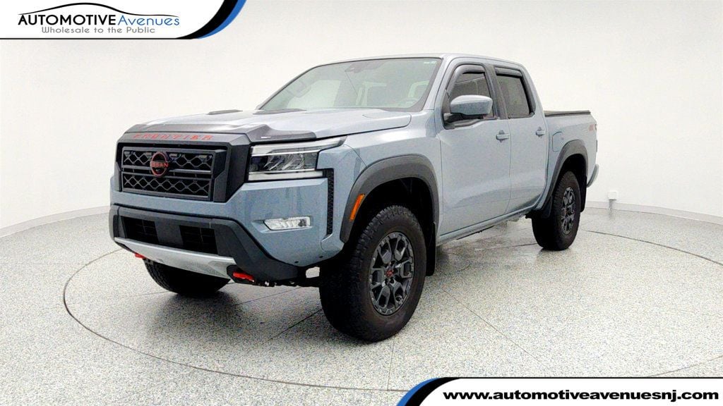 2023 Nissan Frontier PRO-4X's photo