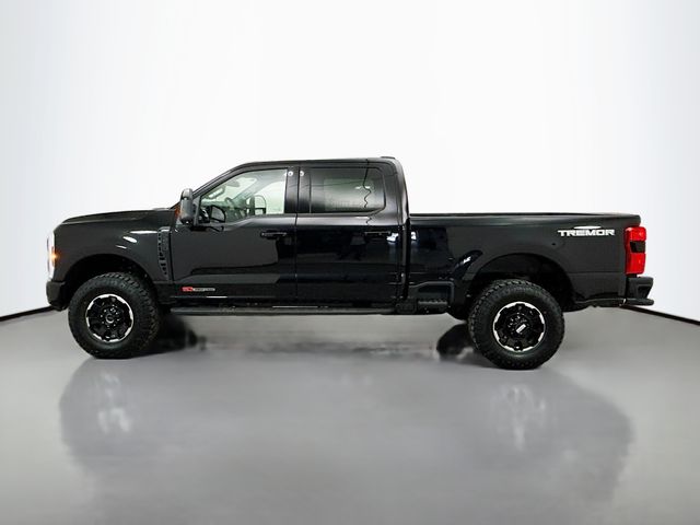 2025 Ford F-250 photo 4