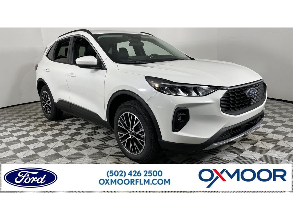 2024 Ford Escape PHEV's photo