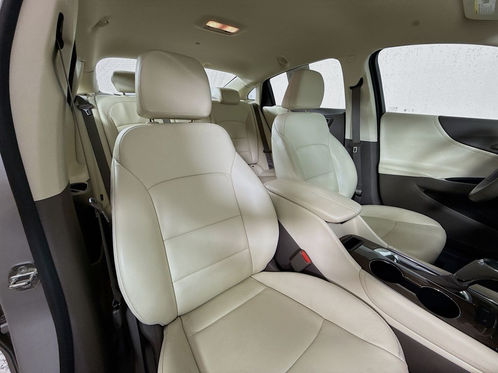 2020 Chevrolet Malibu 1LT photo 21