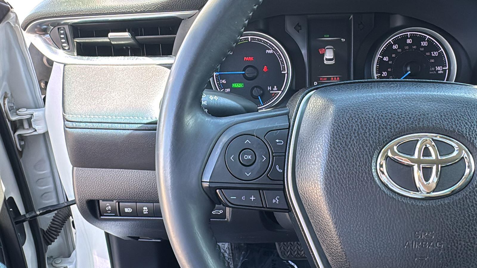 2021 Toyota Venza LE photo 16