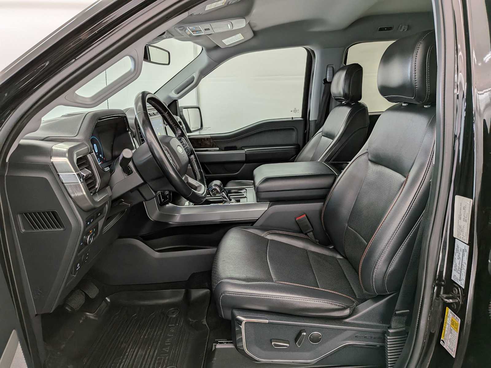 2021 Ford F-150 XL photo 16