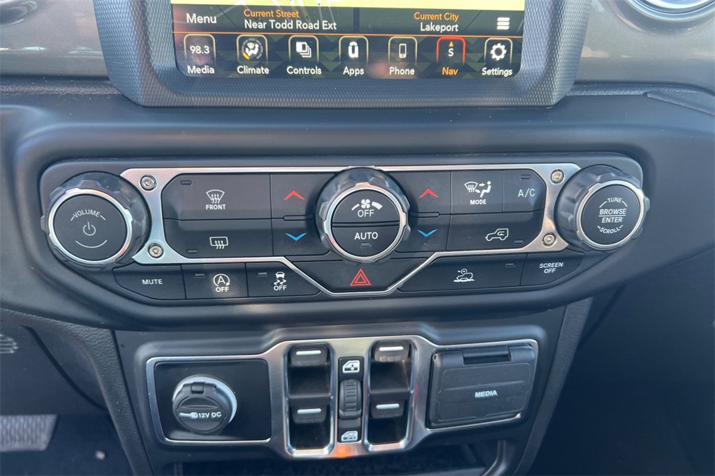 2022 Jeep Gladiator Overland photo 22