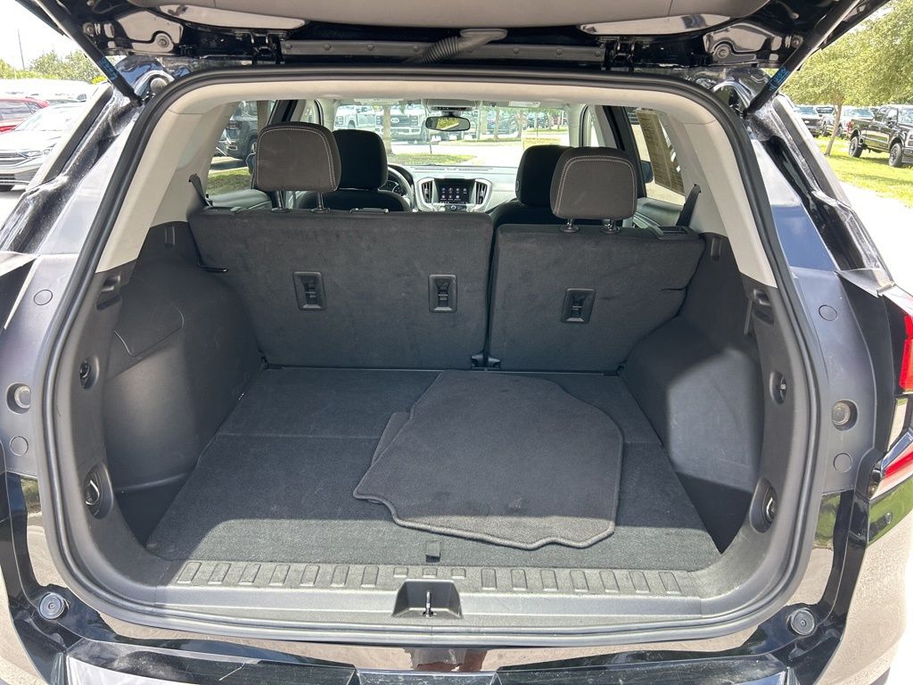 2024 Gmc Terrain SLE photo 40