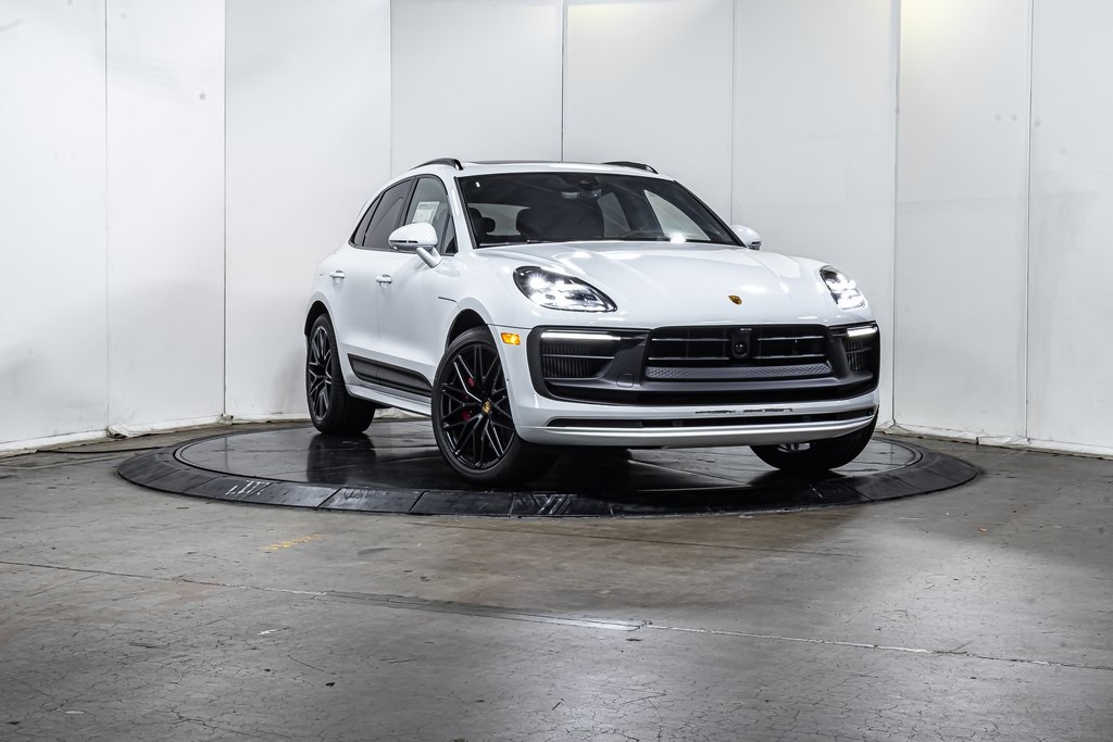 2025 Porsche Macan GTS photo 8