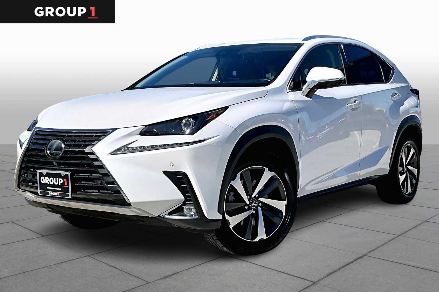 2020 Lexus NX 300's photo