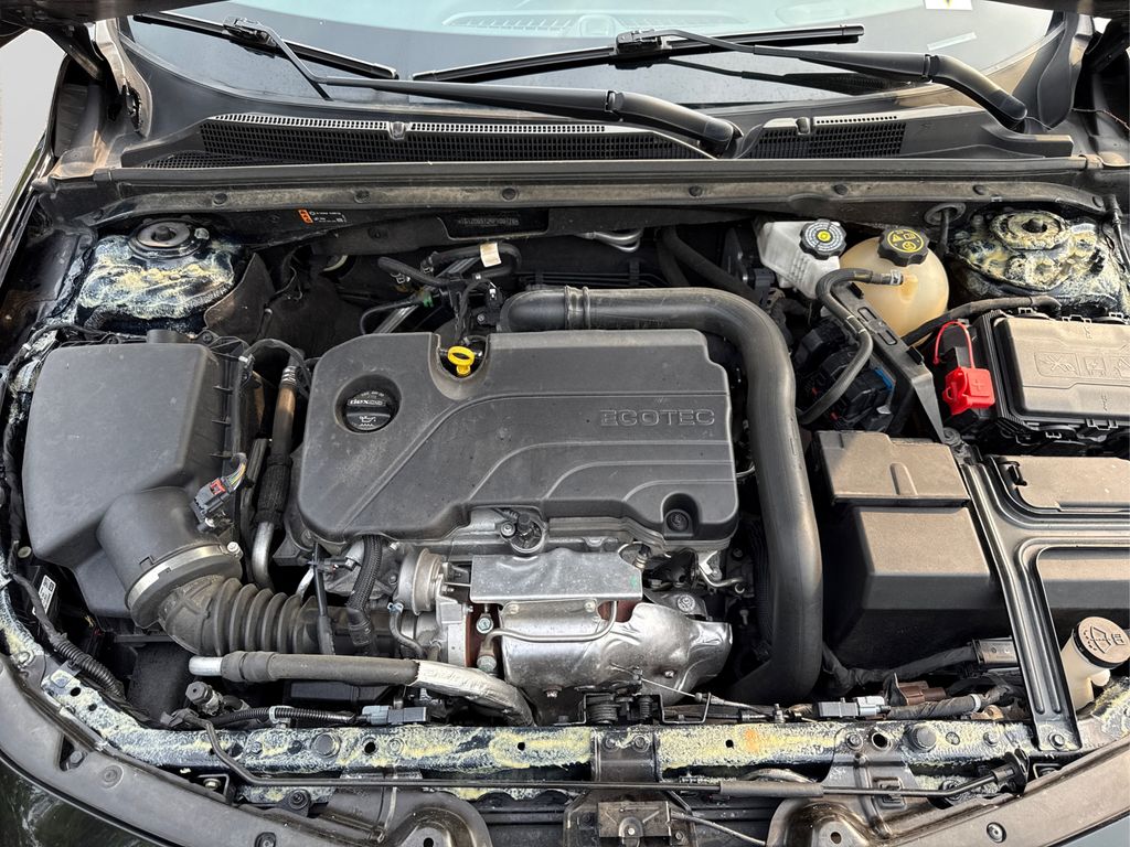 2024 Chevrolet Malibu 1LT photo 8