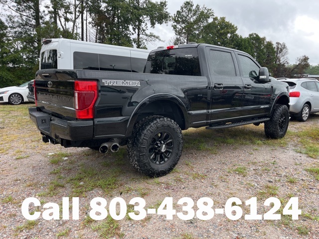 2022 Ford F-250 Lariat photo 2