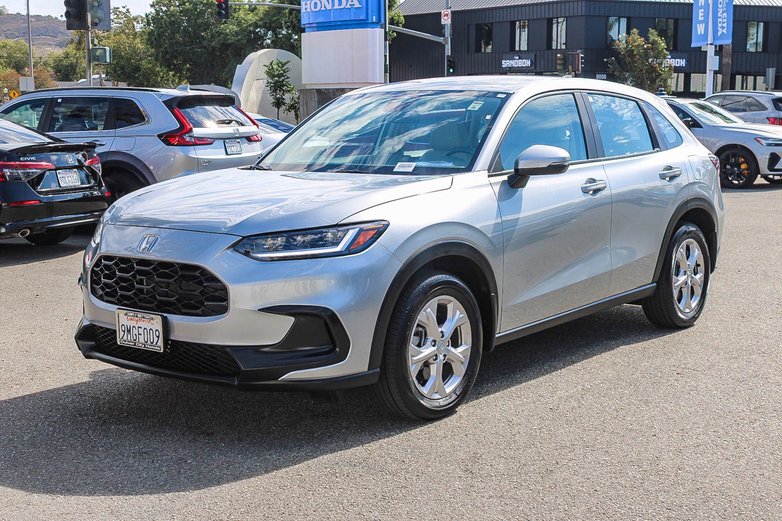 2024 Honda HR-V LX photo 2