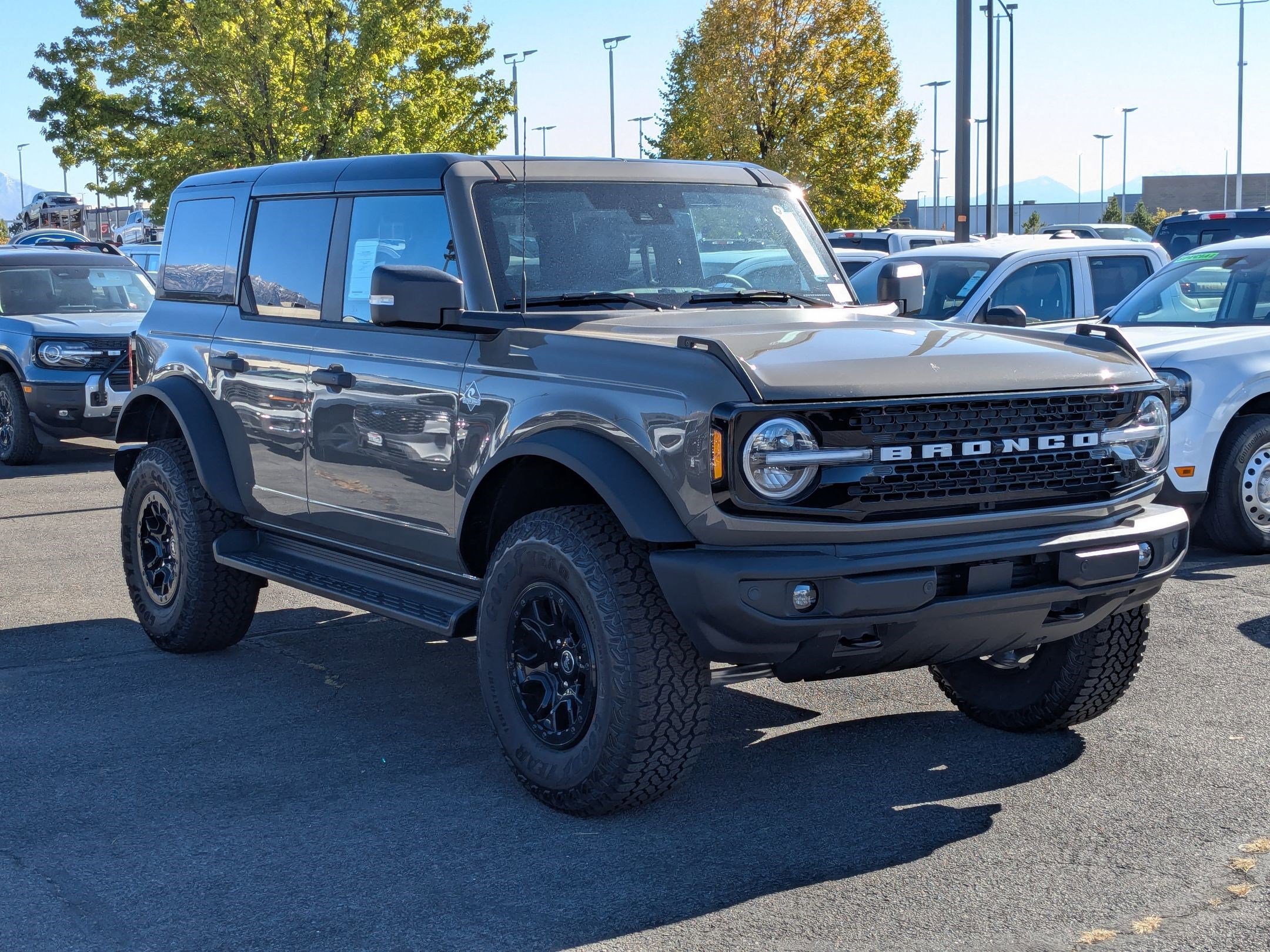 2025 Ford Bronco 4-Door Outer Banks's photo