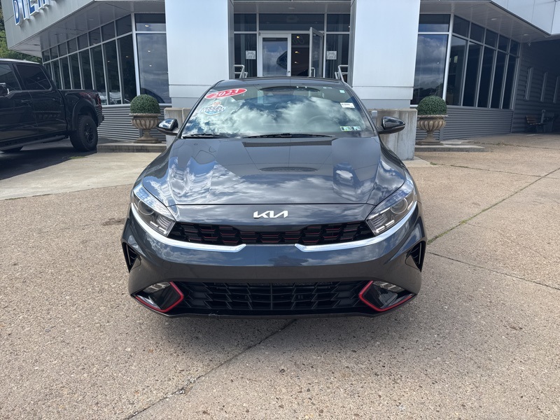 2023 Kia Forte GT-Line photo 2