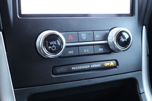 2024 Ford Edge SEL photo 23
