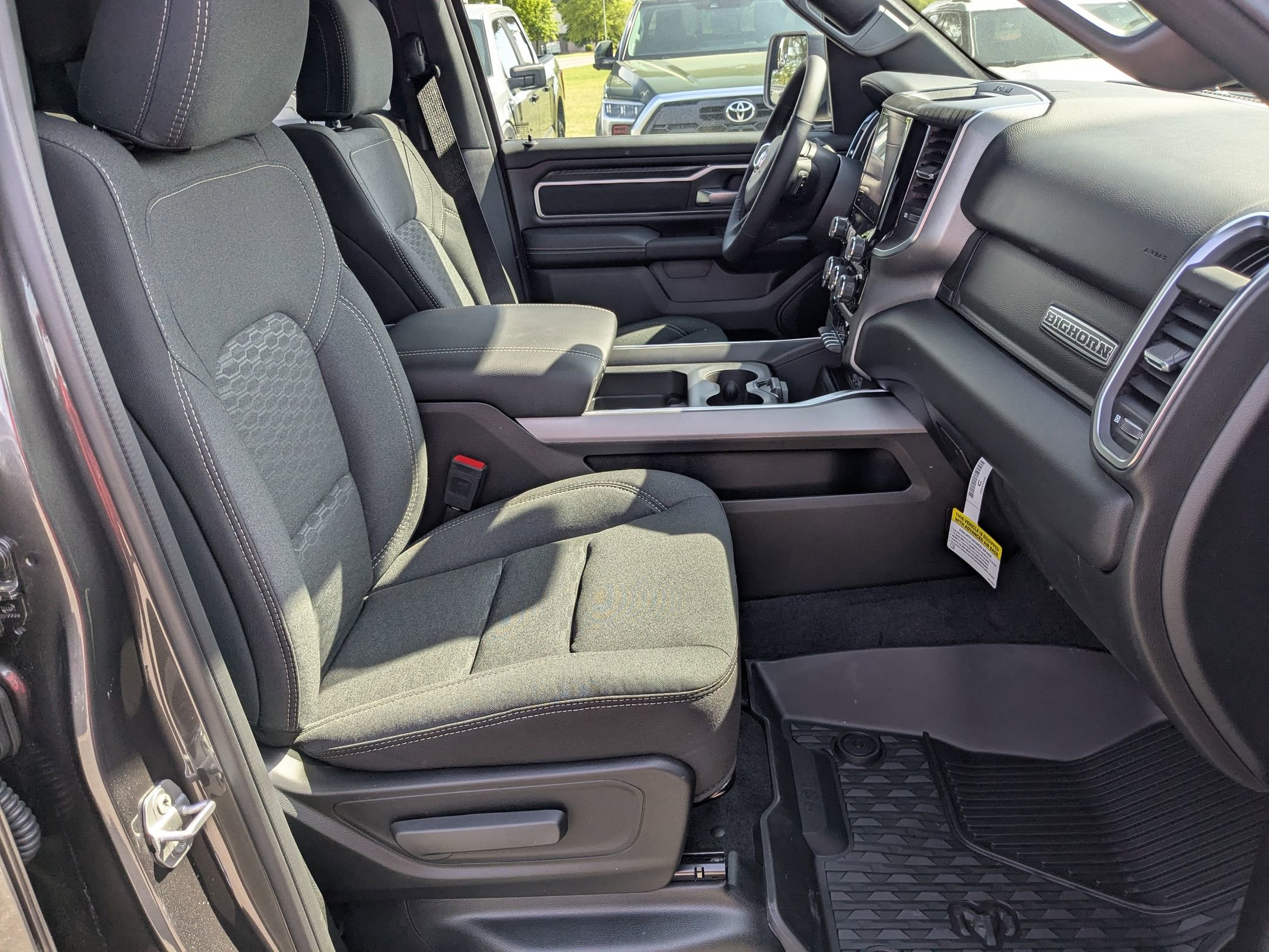 2025 Ram 1500 Big Horn photo 29