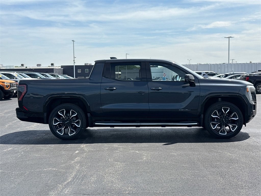 2025 Gmc Sierra EV Denali photo 9