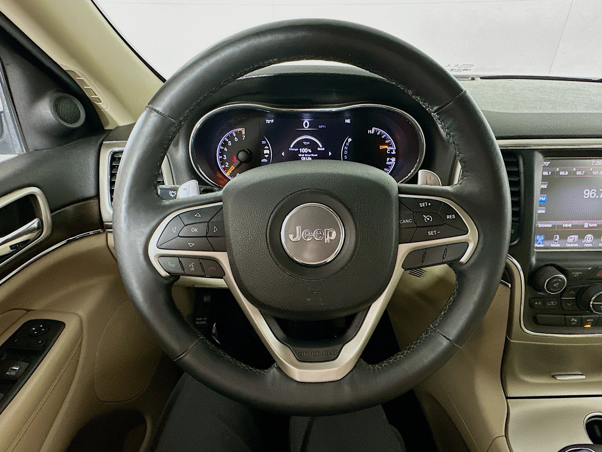 2014 Jeep Grand Cherokee Limited photo 8