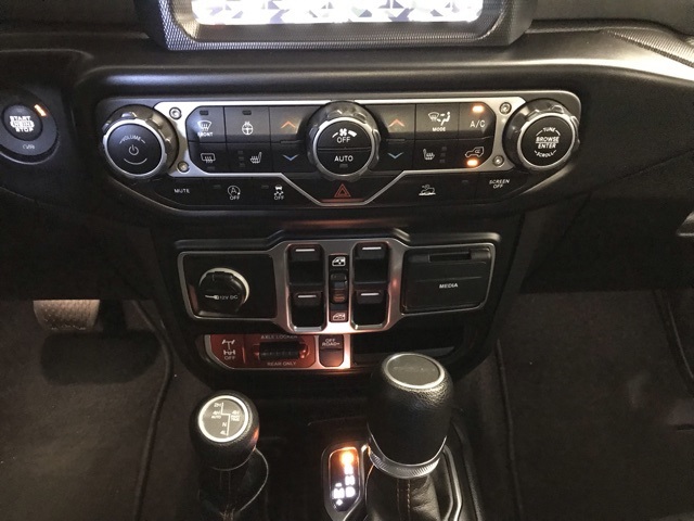 2021 Jeep Gladiator Mojave photo 14