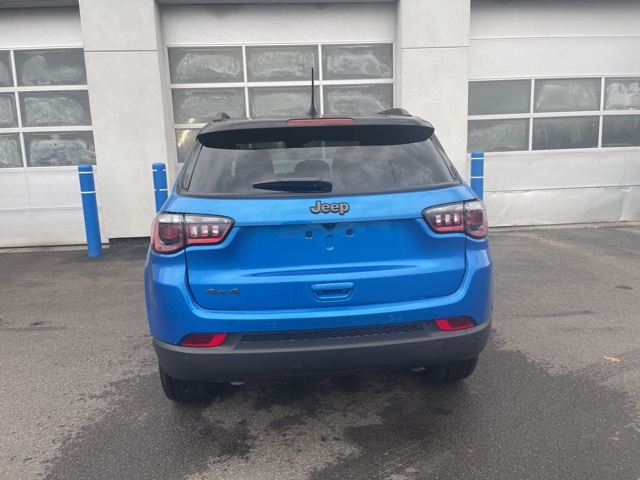 2026 Jeep Compass Limited Altitude photo 3