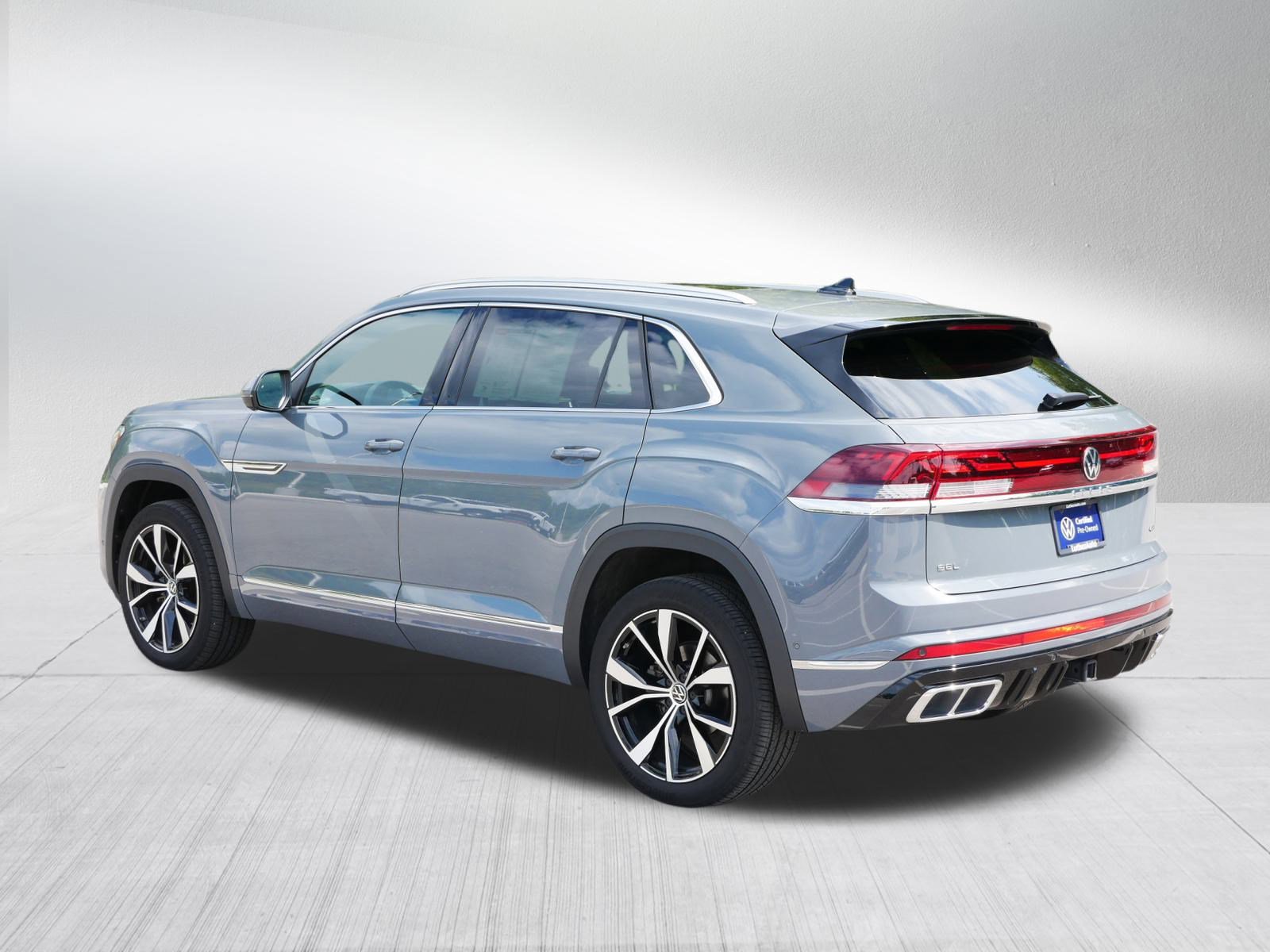 2024 Volkswagen Atlas Cross Sport SEL Premium R-Line photo 5