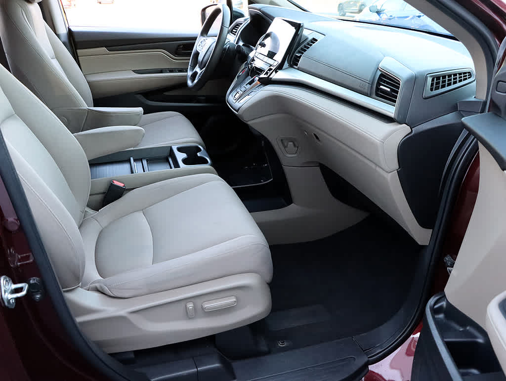 2019 Honda Odyssey EX photo 24