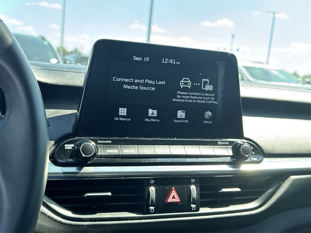 2019 Kia Forte S photo 22