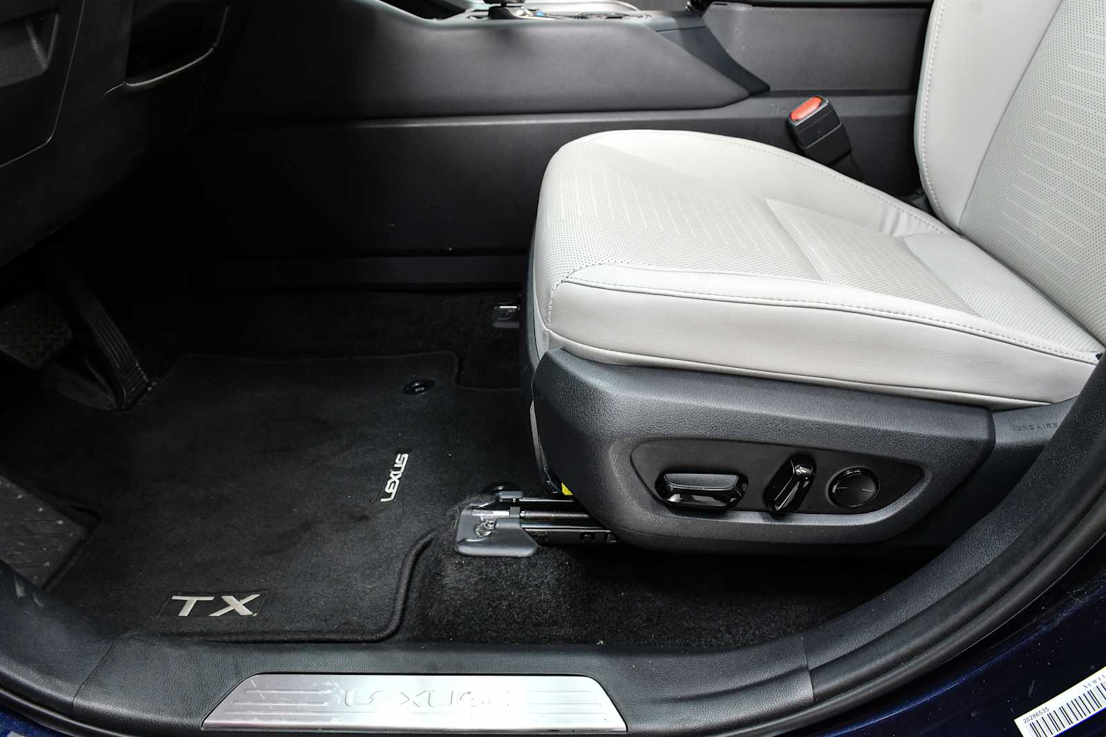 2024 Lexus TX 350 Premium photo 12