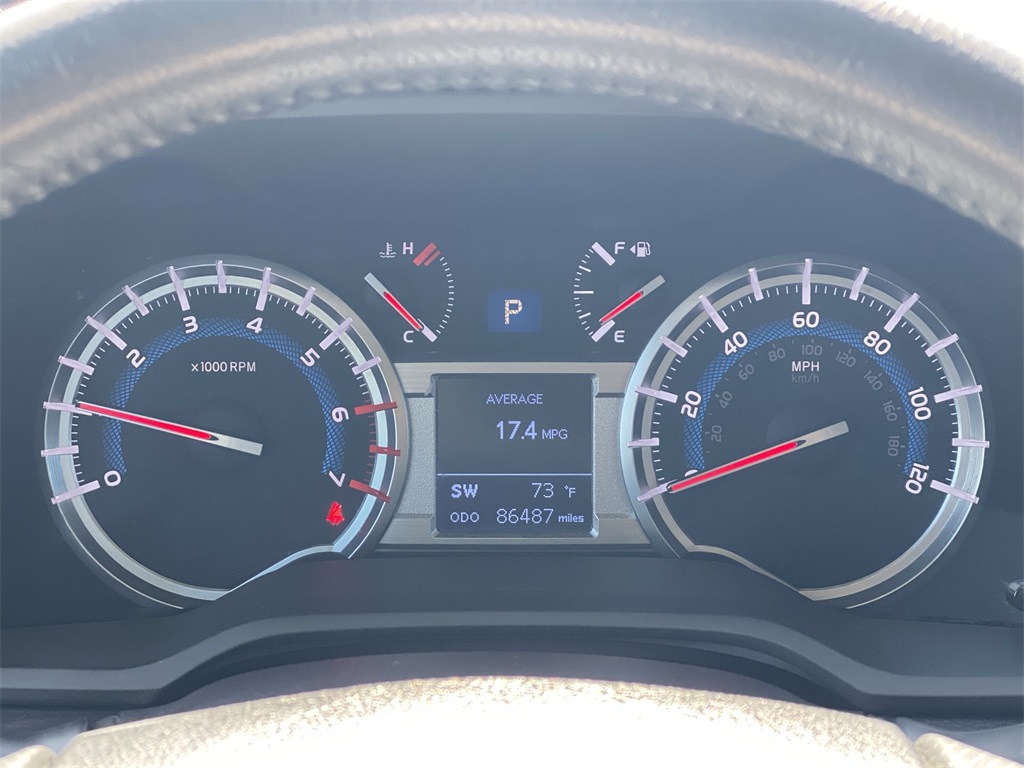 2019 Toyota 4Runner Limited photo 10