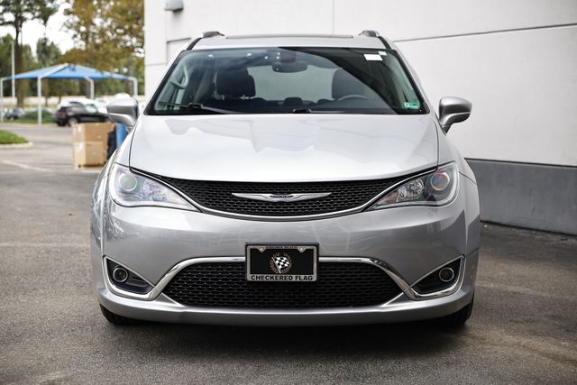 2019 Chrysler Pacifica Touring Plus photo 12