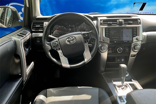 2023 Toyota 4Runner SR5 Premium 4WD photo 5