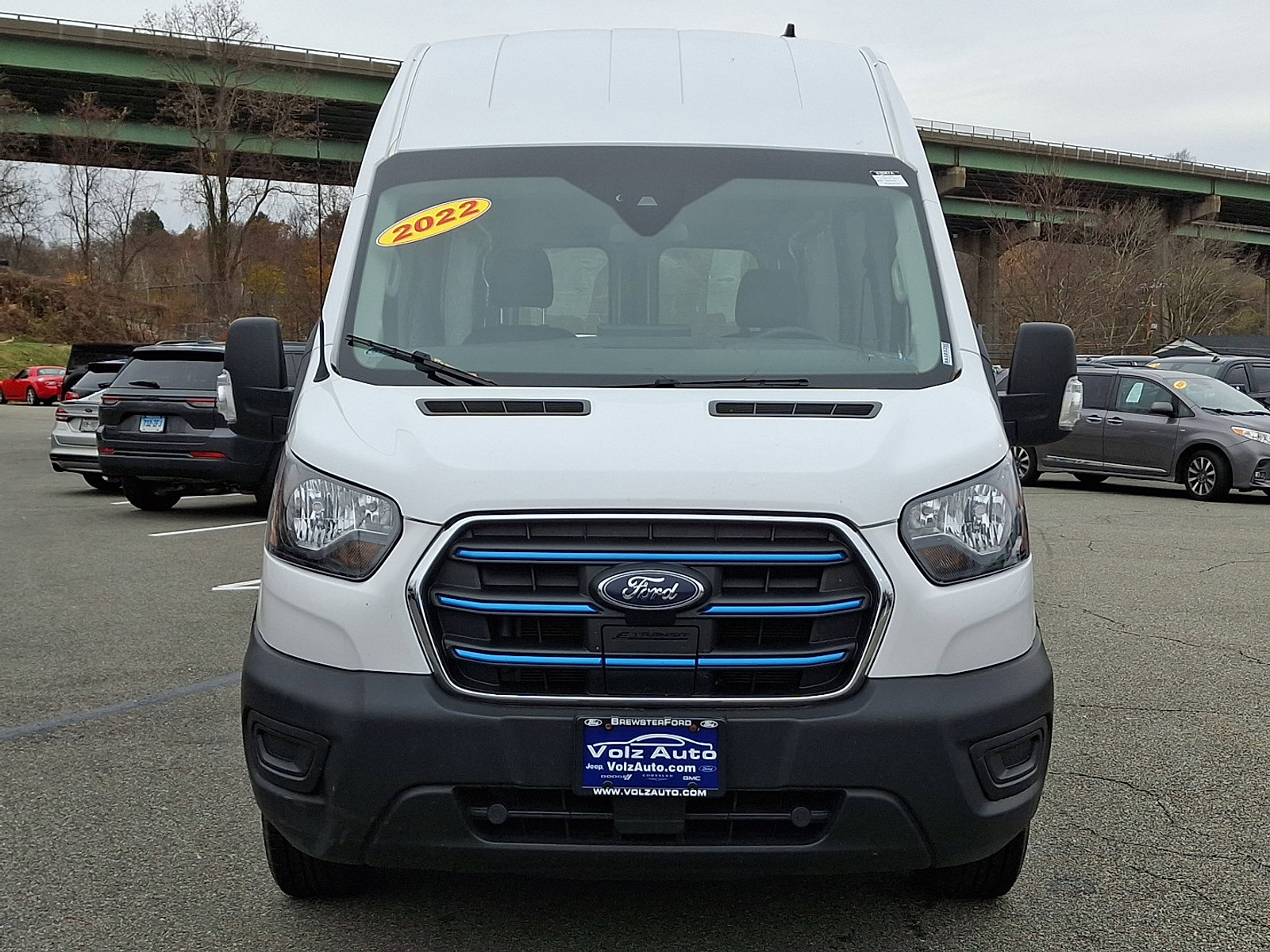 2022 Ford Transit photo 3