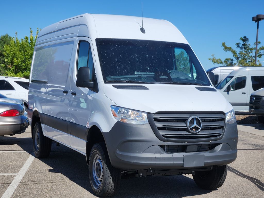 2026 Mercedes-Benz Sprinter Cargo Van Base's photo