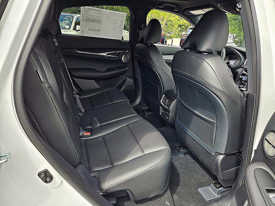 2025 Infiniti QX55 Sensory photo 15