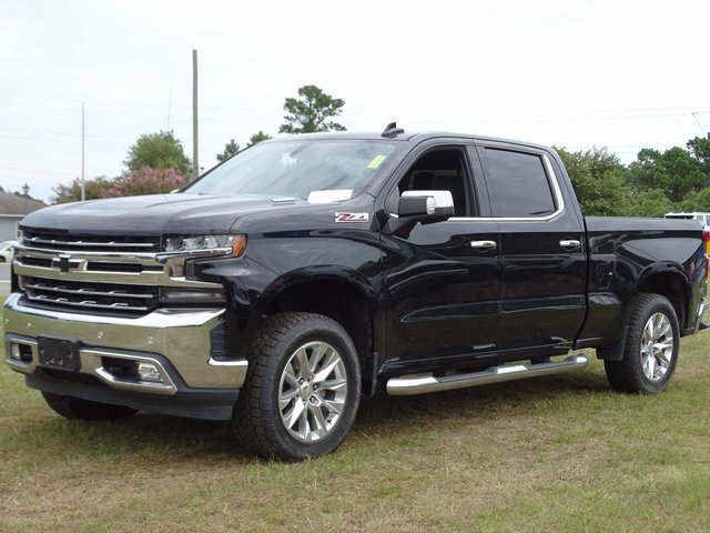 2020 Chevrolet Silverado 1500 LTZ photo 2
