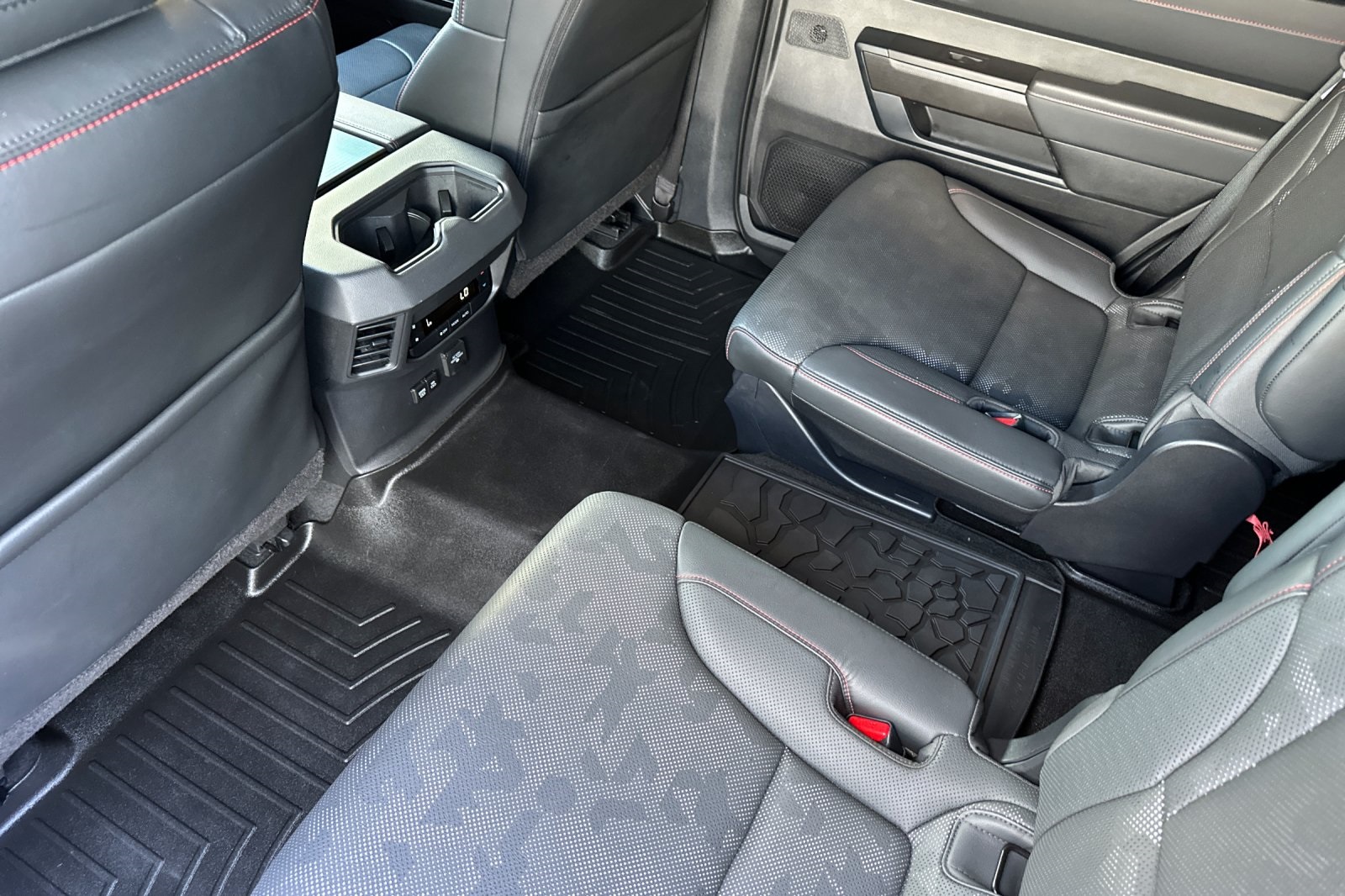 2023 Toyota Sequoia TRD Pro photo 12