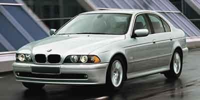 2002 BMW 5 Series 525i's photo