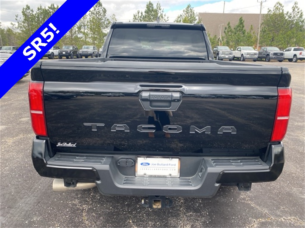 2024 Toyota Tacoma SR5 photo 10