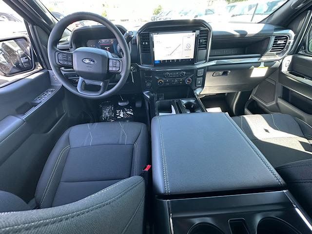 2025 Ford F-150 STX photo 13