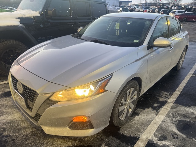 2019 Nissan Altima S