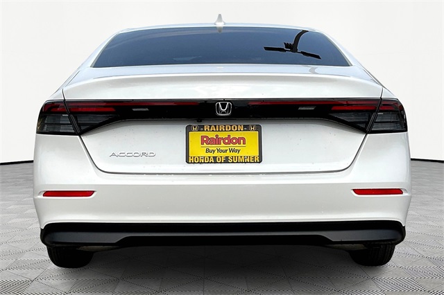 2025 Honda Accord LX photo 4