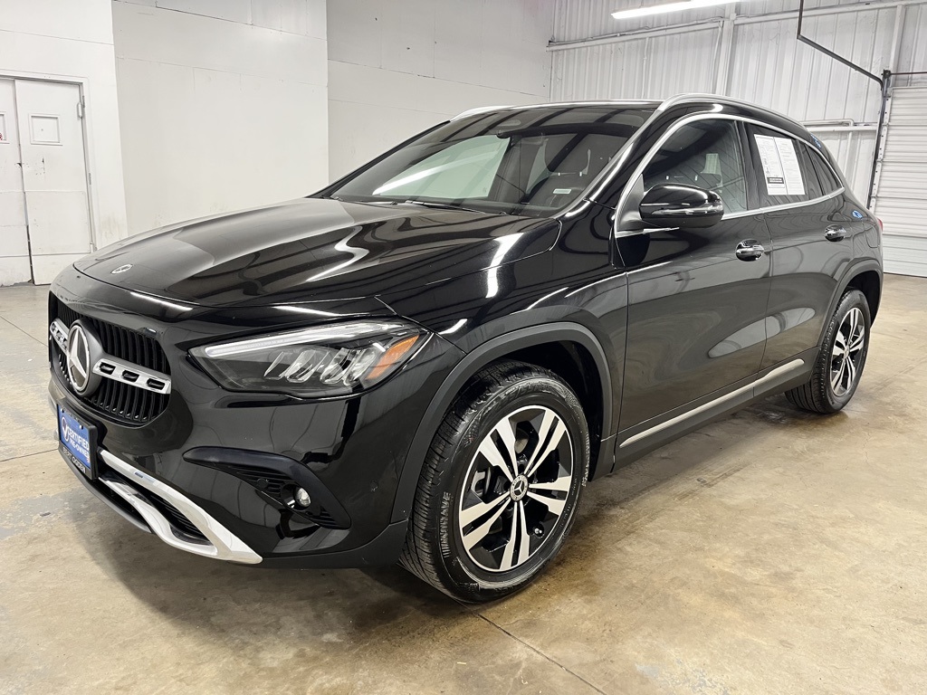2025 Mercedes Benz GLA 250 photo 4