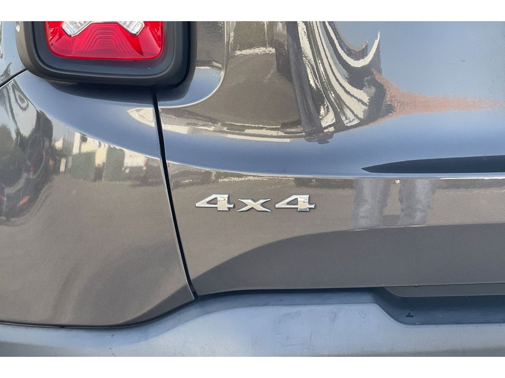 2020 Jeep Renegade Latitude photo 7
