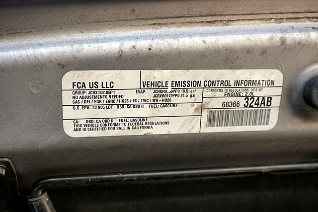 Used 2018 Silver Jeep Unlimited Sahara image 39