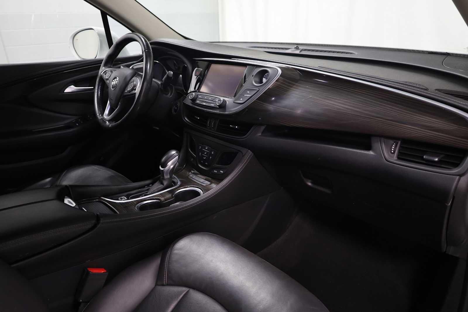 2019 Buick Envision Essence photo 5