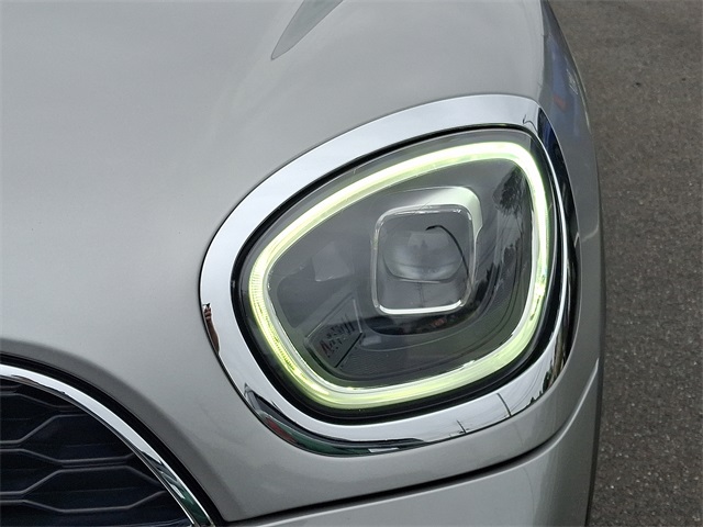 2023 Mini Cooper S ALL4 photo 7